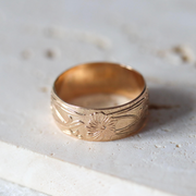 Bold Heirloom Floral Band