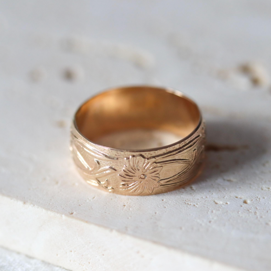 Bold Heirloom Floral Band