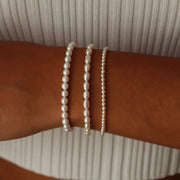 Beaded Pearl Bracelet (Choose one)